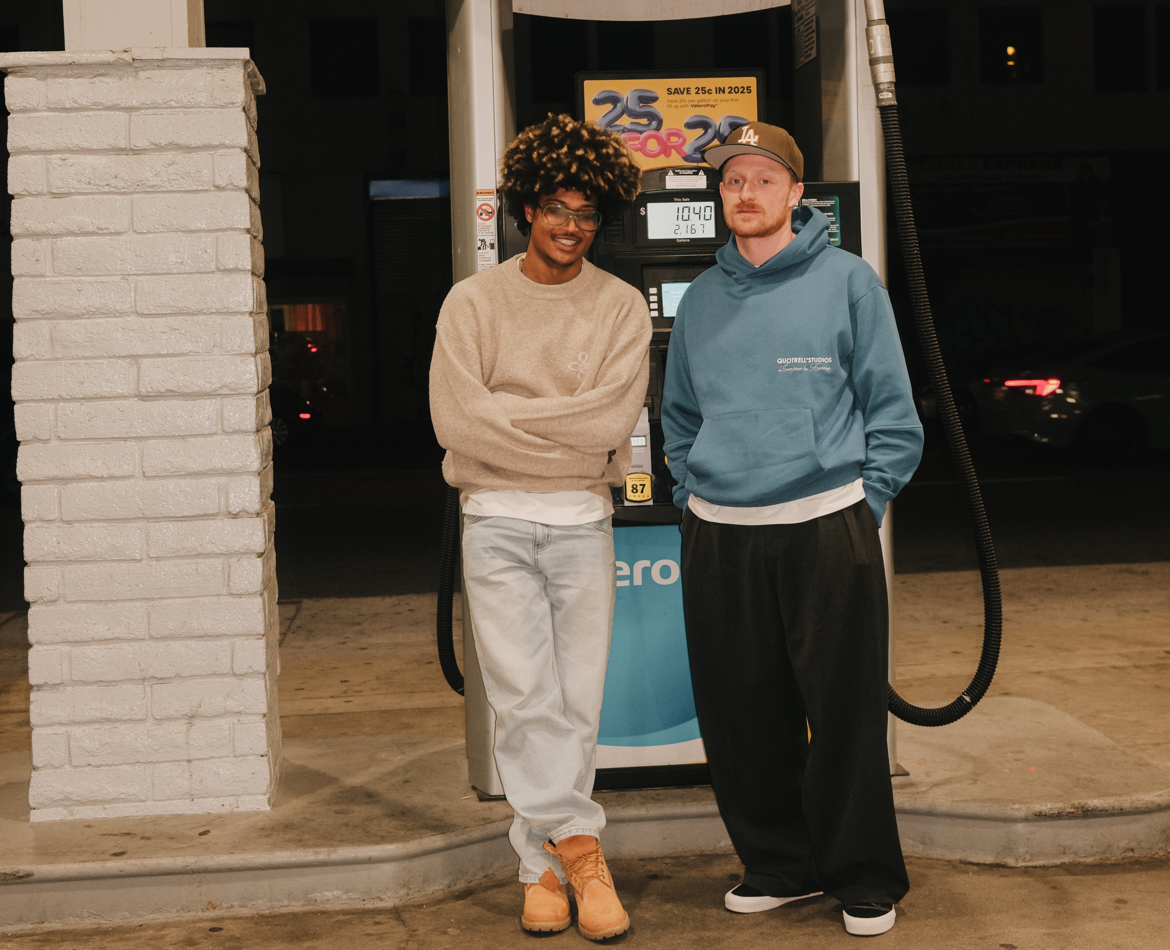 Why Oversized Fashion Is Owning 2025 — From Coachella to Streetwear Icons
