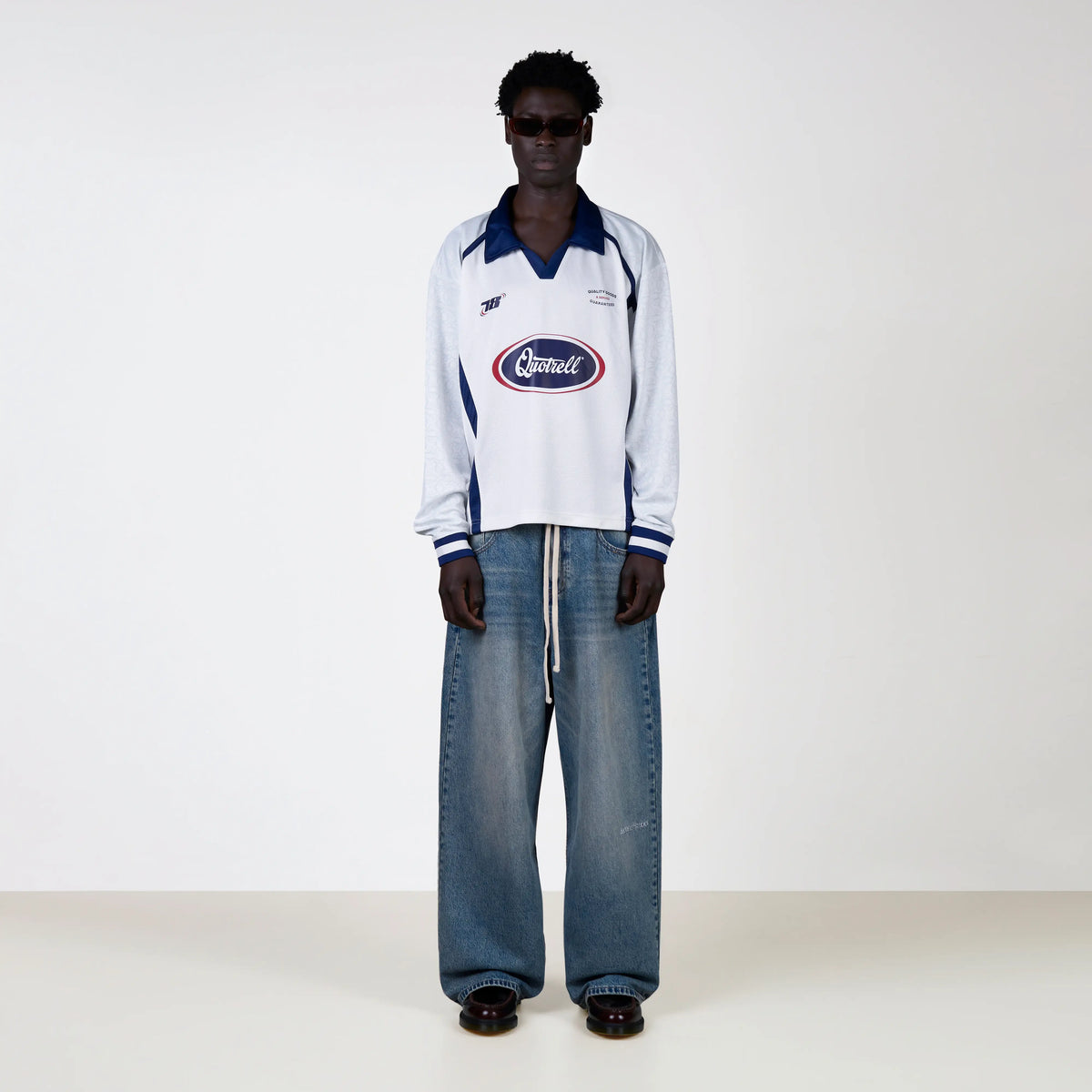 Jimmy Longsleeve in cobalt and offwhite