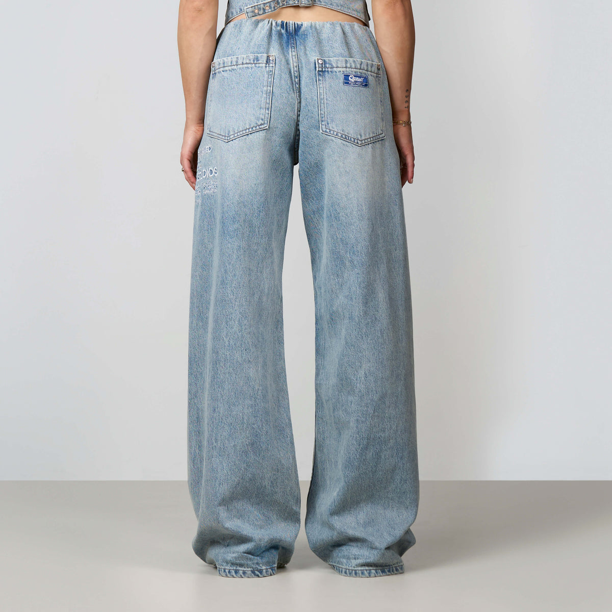 Jax Jeans in light blue
