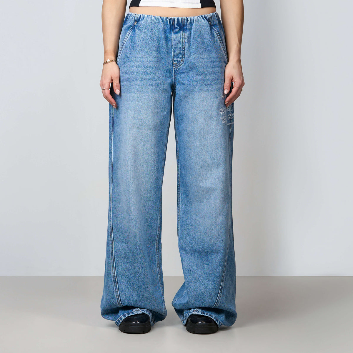Jax Jeans in washed blue