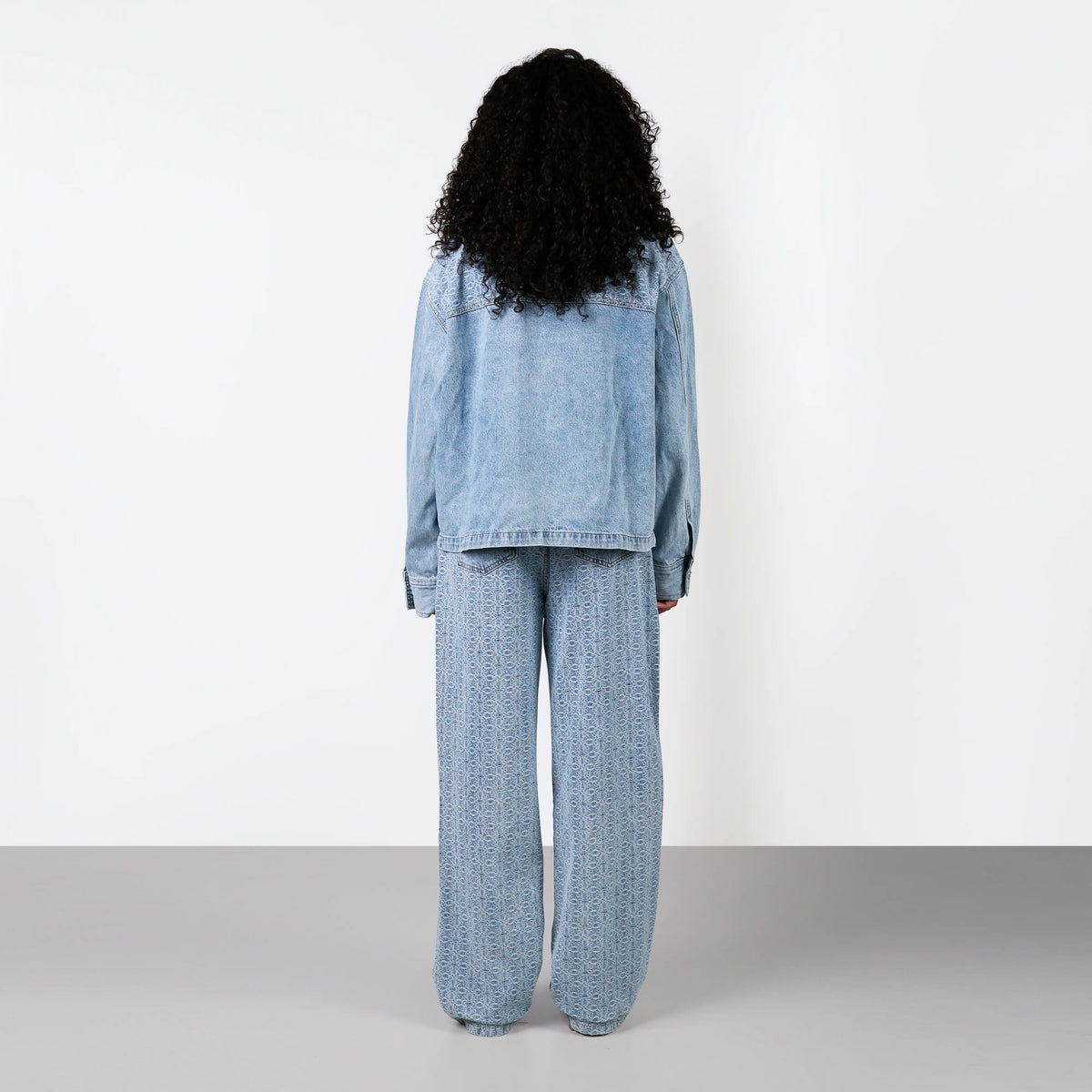 Rocco Jacket/Jeans Set in washed blue