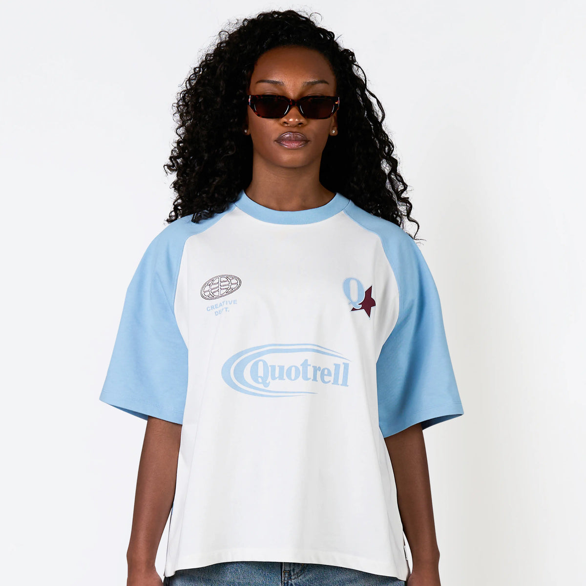 Emilio Boxy Tee in white and light blue
