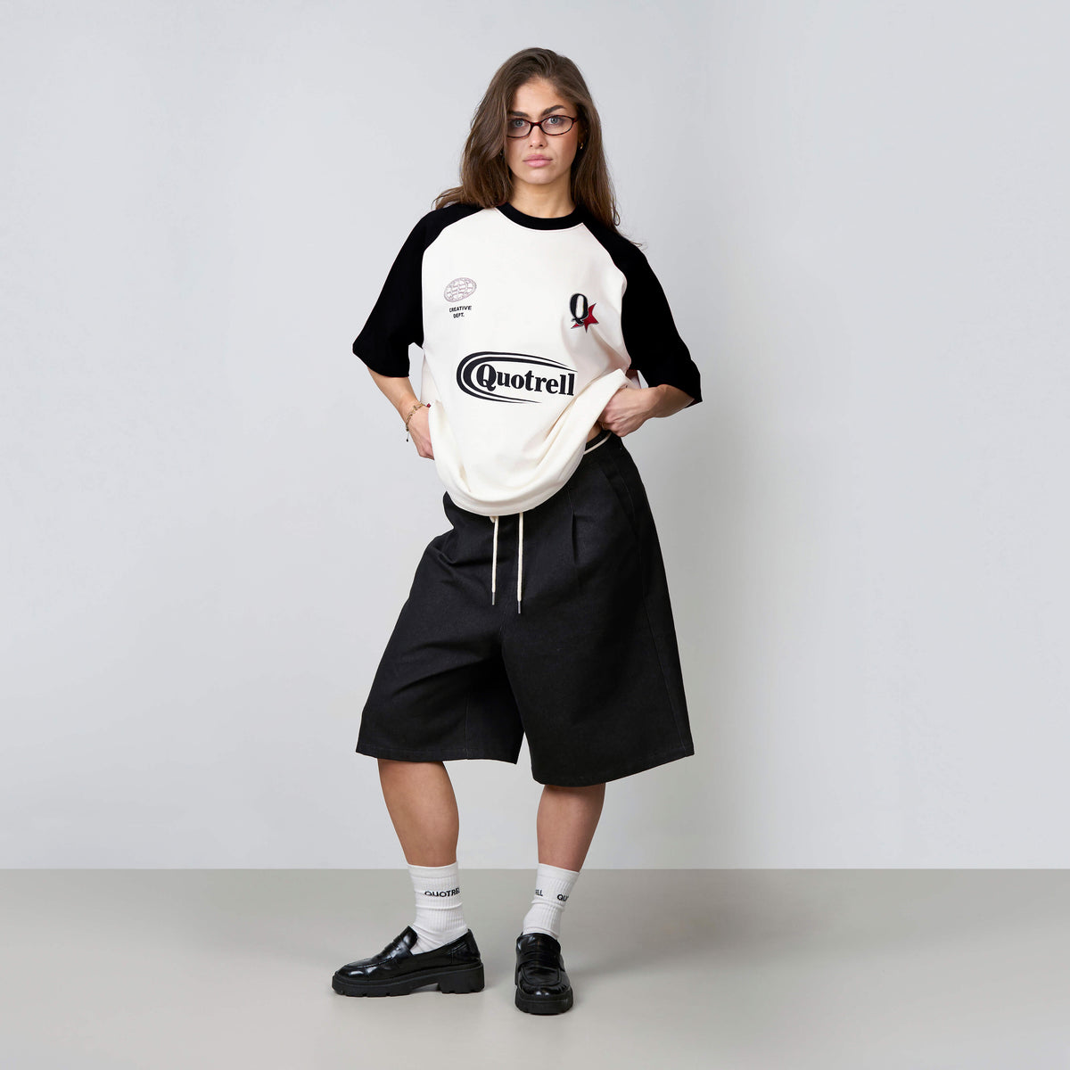 Emilio Boxy Tee in white and black
